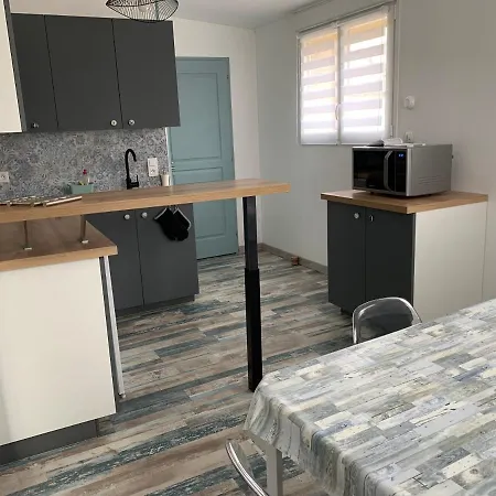 Semesterbostad La Grenouillere Caussade